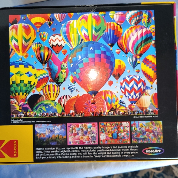 Kodak Premium Puzzle with Colorful Hot Air Balloons - Picture 5 of 7